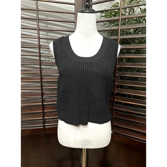 Royalty by Maluma Women's Black Crop Scoop Neck Knit Tank Top Sweater XL NWT - Picture 2 of 10